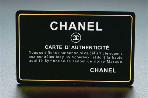 [Guide] Comment vérifier la carte d'authenticité de Chanel: réel 